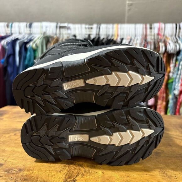 Totes Boys Asher Waterproof Insulated Winter Boots in Black NWT 11 - Picture 7 of 7